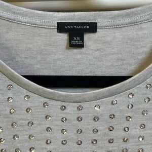 Ann Taylor Blouse size XS extra small EUC. White gray sequins